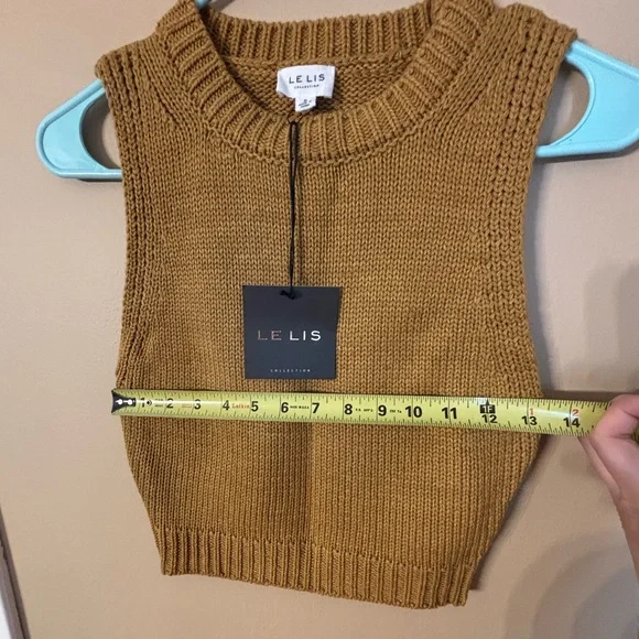 NWT Le Lis Collections women’s cropped sleeveless sweater Small - Picture 8 of 14